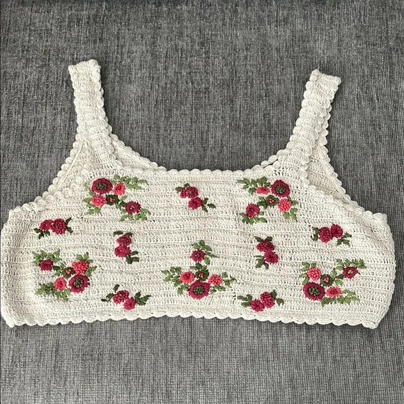 ZARA Floral Crochet Crop Top - Picture 1 of 10